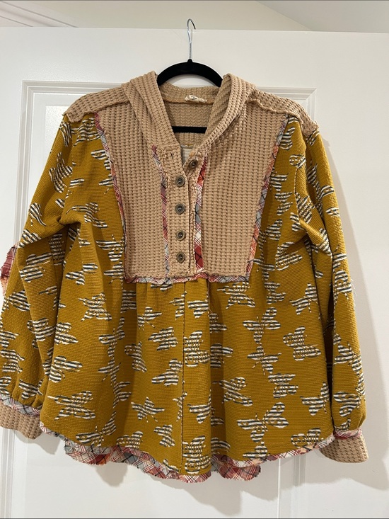 POL Jackets & Blazers - POL Mustard Patterned Hooded Bomber with Taupe Knit Yoke
